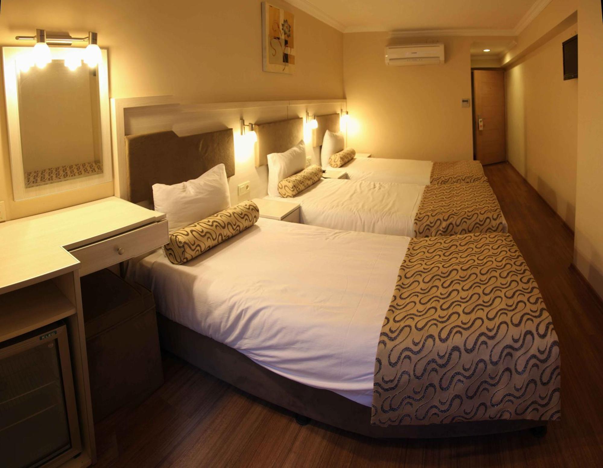 Grand Zeybek Hotel Izmir Exterior foto